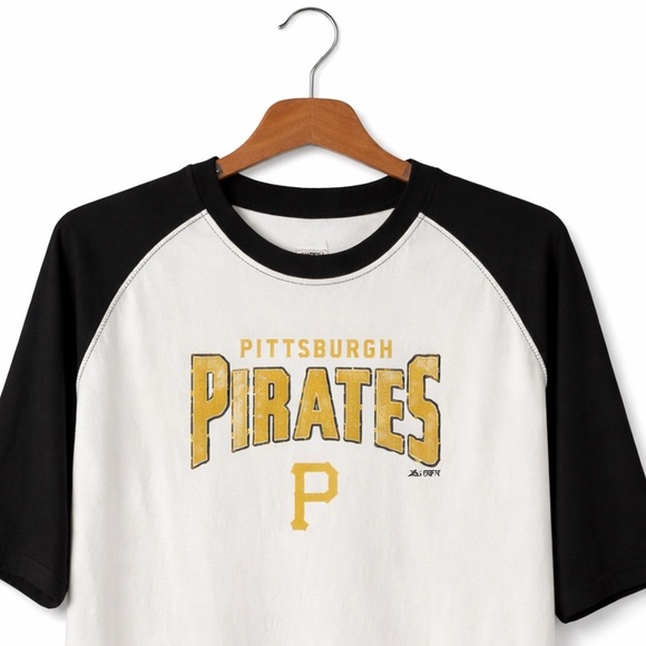 Pittsburgh Pirates Adidas Boy’s XL (18/20) white t-shirt with black slee… - Picture 2 of 2